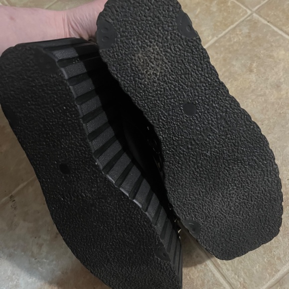 Size 10 Lamoda skull platform creeper shoes - Picture 5 of 5